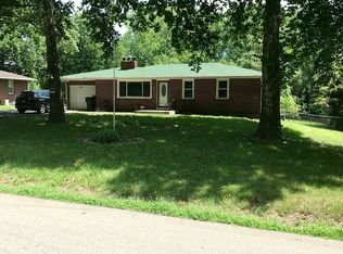 328 SE Arapaho Rd, Tecumseh, KS 66542