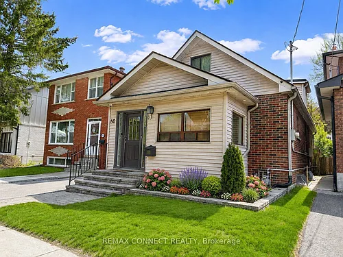60 Woodbury Rd Photo 1
