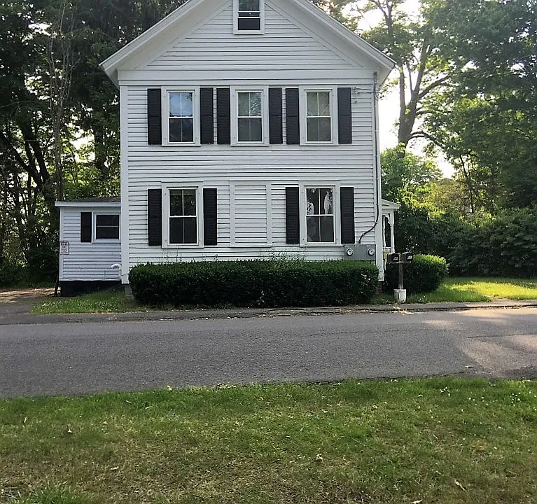 747 Main St #2