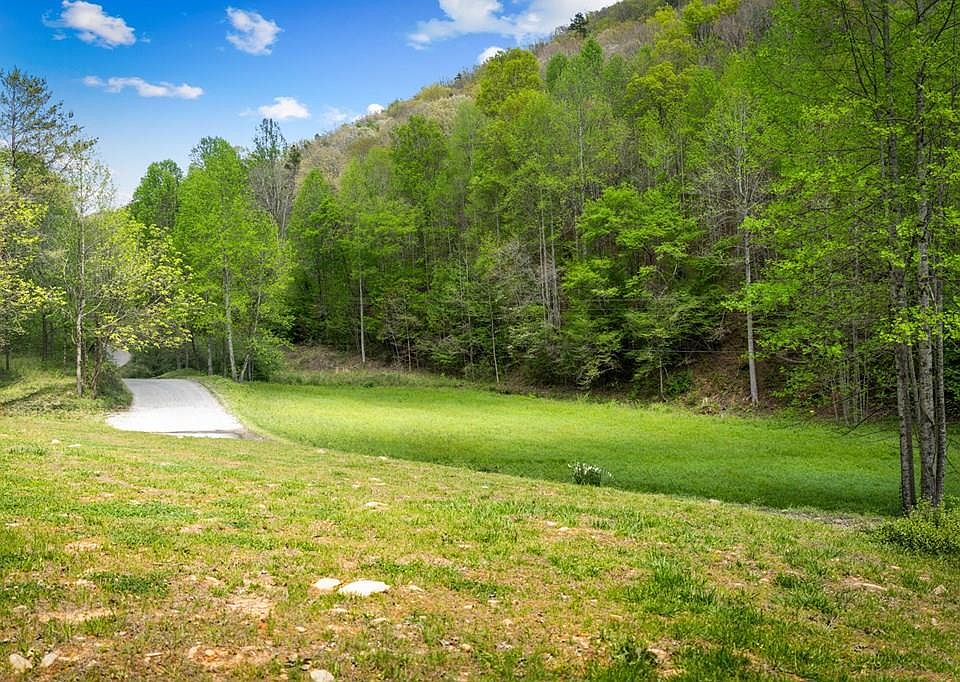 1st image of 891 Bushy Head Rd