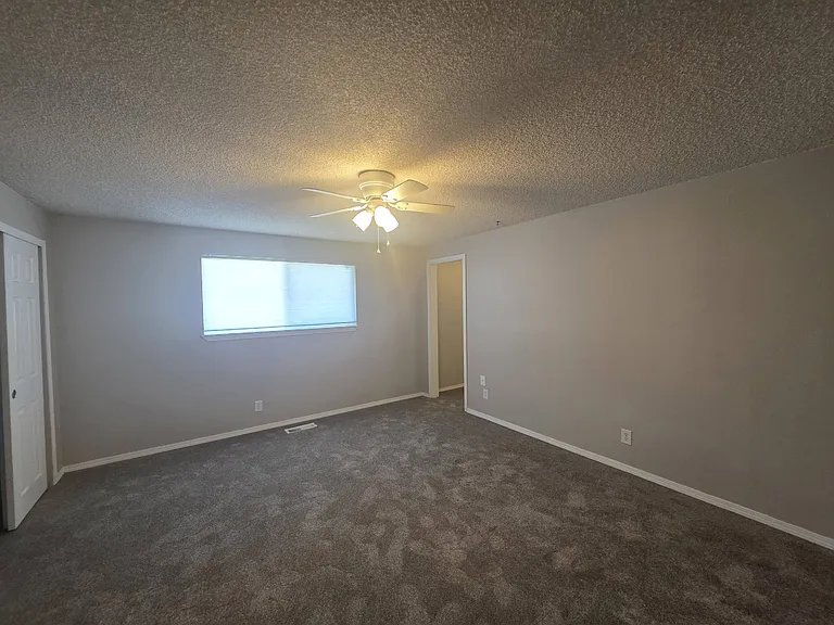 7113 W Arrowhead Ave — Photo 16