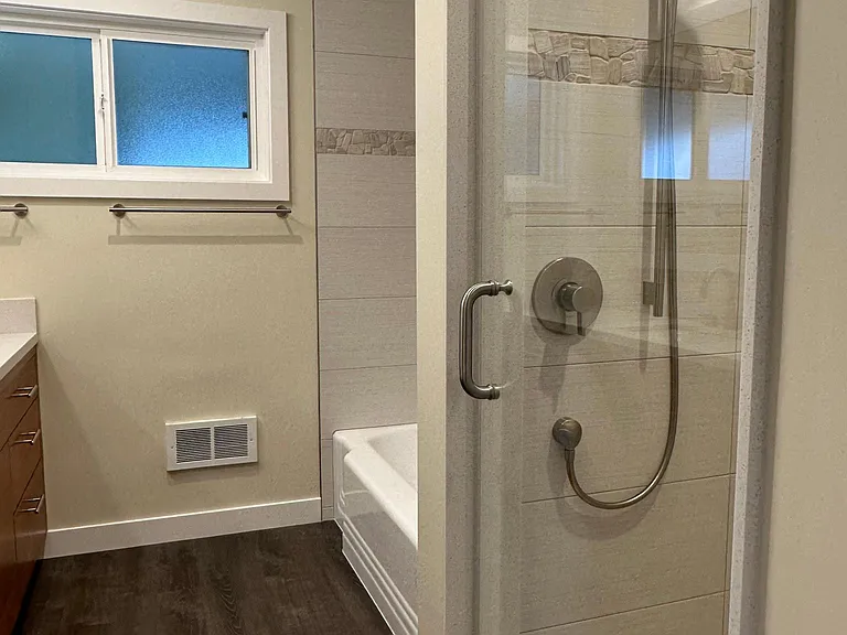 1473 Fulton Ave — Photo 15