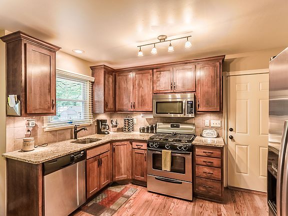 5th image of 5331 Sherwood Dr