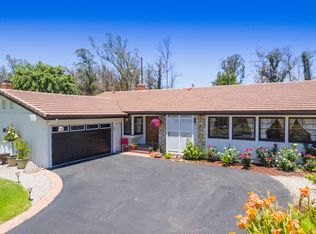 23625 Community St, Canoga Park, CA 91304