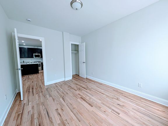 4th image of 369 Saint Johns Pl APT 2B