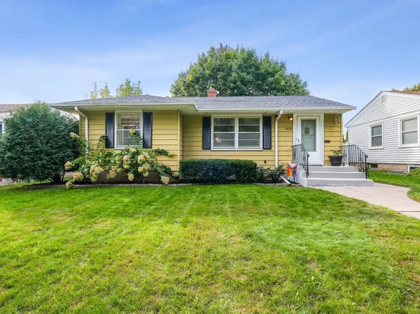 1676 Montana Ave E, Saint Paul, MN 55106