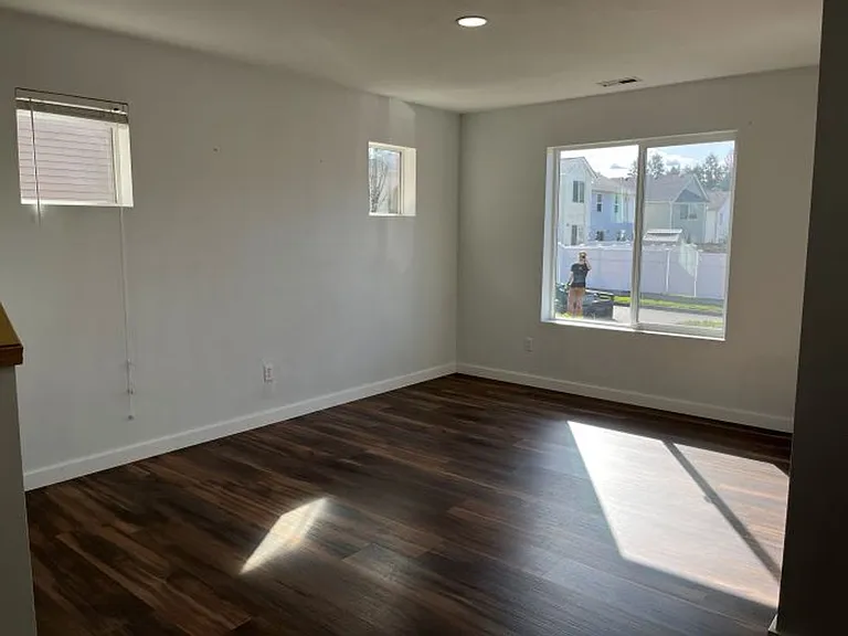 1458 Brackenridge Ave — Photo 2