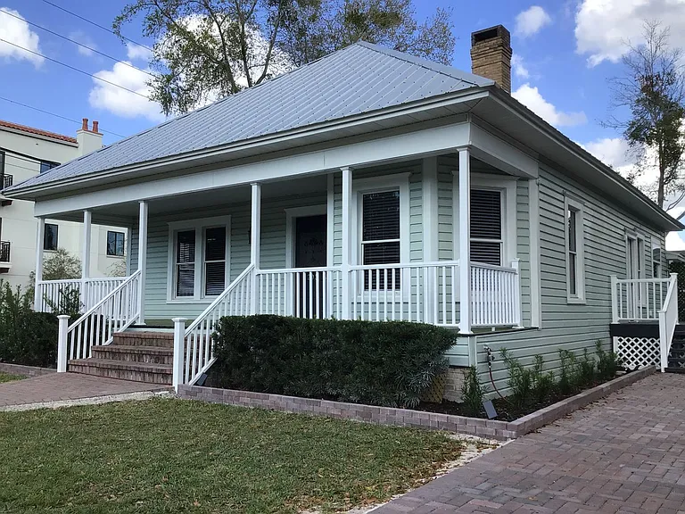 203 S Main St — Photo 2