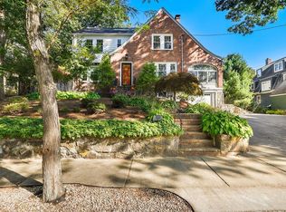 31 Alban Rd, Newton, MA 02468