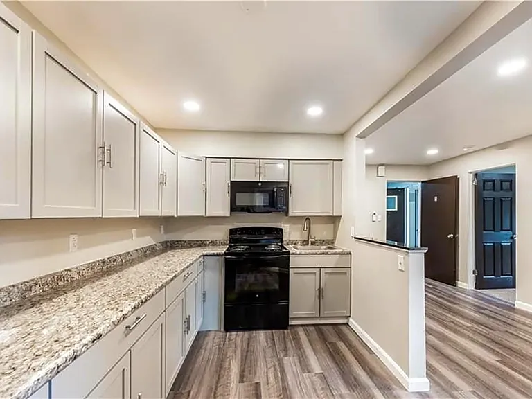 5450 Stanton Ave #1 — Photo 6