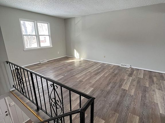 2nd image of 335 N Kendall Dr