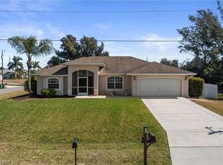 201 SW 25th Ave, Cape Coral, FL 33991
