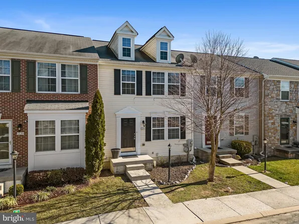 1218 Steed St, Ranson, WV 25438