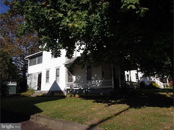 3rd image of 30 S Main St