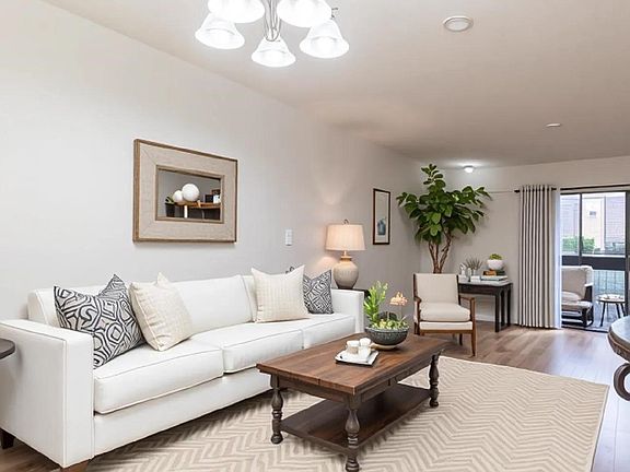 2nd image of 2277 McCallum Rd #118