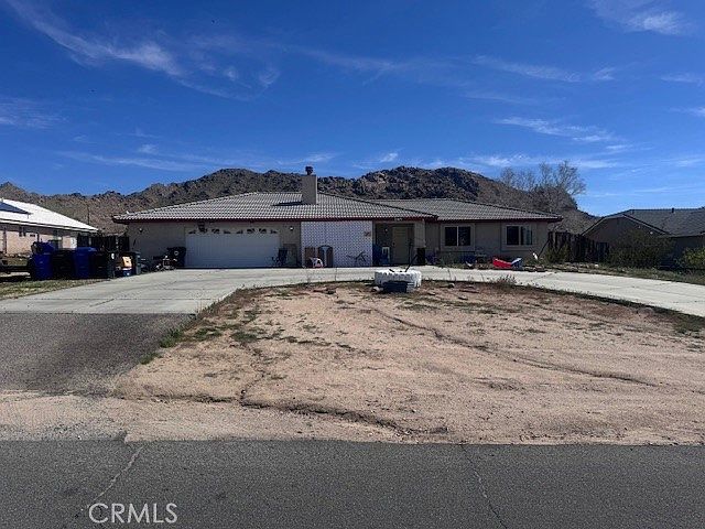 2nd image of 17475 Mesquite Rd