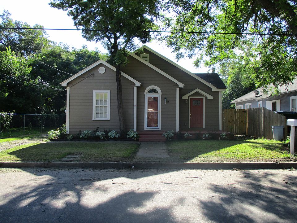 Charming Home built in 1928