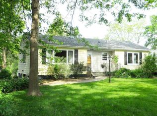 4544 Hoff Rd, Waterloo, IA 50701