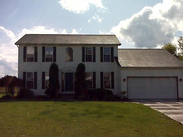 1st image of 75 Island Park Cir