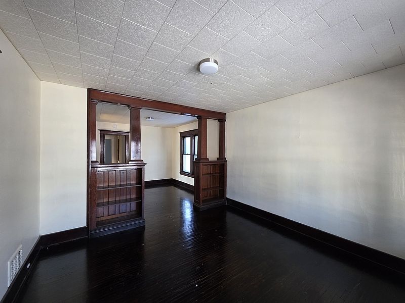 1st image of 14 Eckhert St APT 1