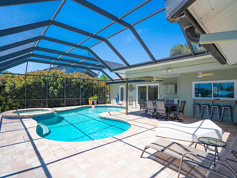 2316 S Shore Dr SE — Photo 39