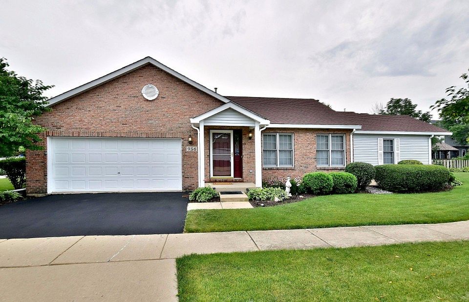1st image of 966 Breton Ct