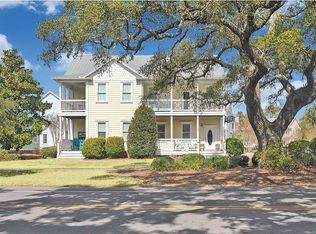 301 Marina View Dr, Southport, NC 28461