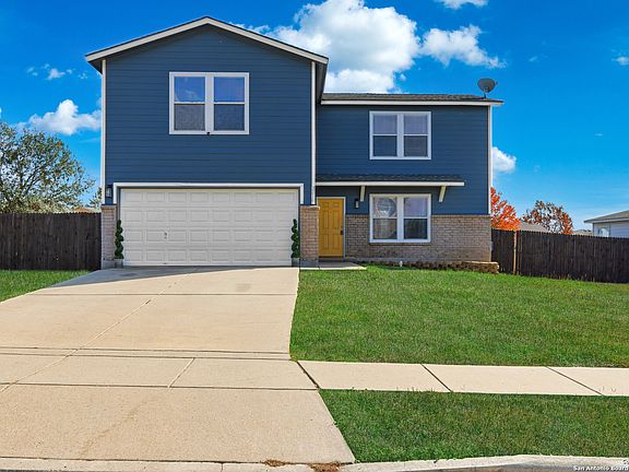 5th image of 3216 Crested Creek