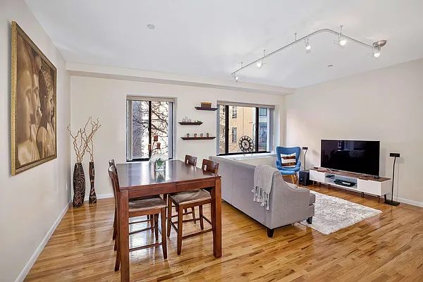 Sold by Compass | media 2