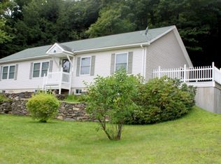 89 Academy Rd, Jacksonville, VT 05342