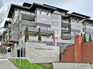 220 1st St APT 304, Kirkland, WA 98033