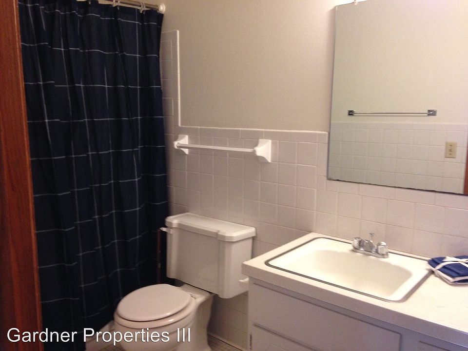 2nd image of 4510 Rhode Island Ave N APT 09