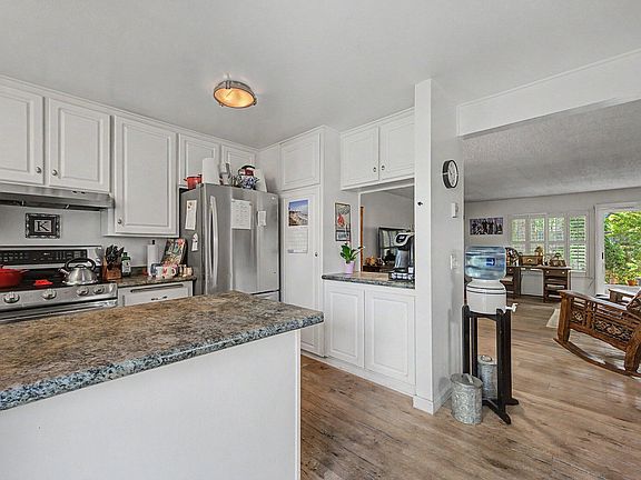 4th image of 5455 8th St Unit 25