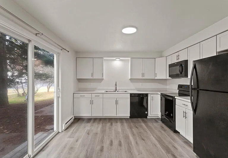 4209 N Abbey Rd #2 — Photo 1