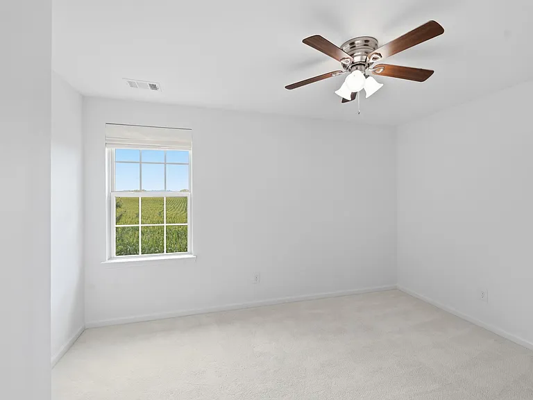 5003 Hemlock Ct — Photo 29