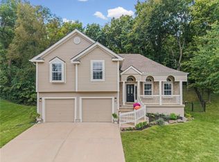 510 SW Foot Hill Dr, Grain Valley, MO 64029