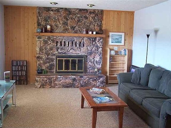 4th image of 471 Circle Dr #285