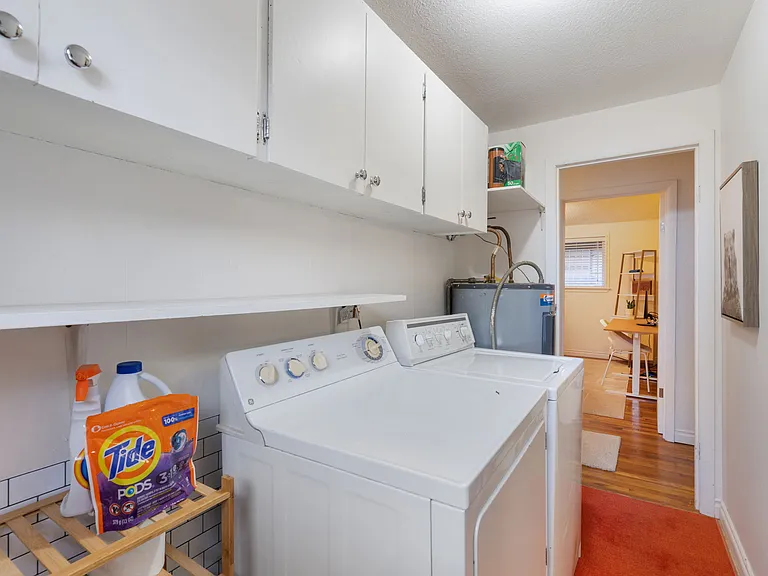 7414 SE Ogden St — Photo 33
