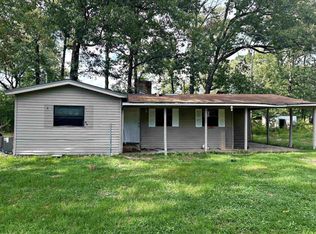 82 Curtis Rd, Gurdon, AR 71743