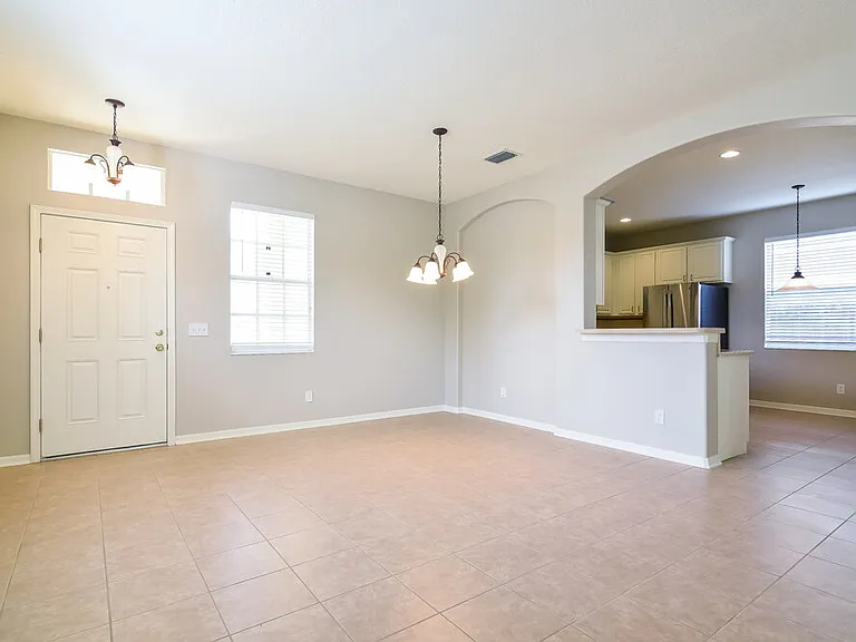 8574 Deer Chase Dr — Photo 3
