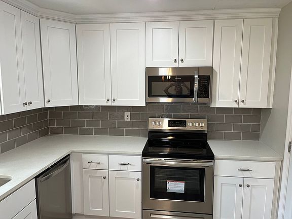 2nd image of 5417 Sunnywood Dr