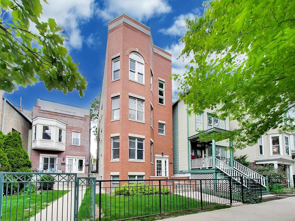 1st image of 3051 N Clifton Ave #2