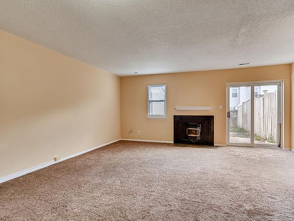 5th image of 47 Taos Cir