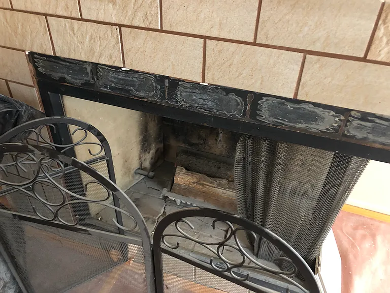 WORKING FIREPLACE