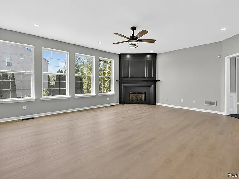 8862 Prairie St — Photo 20