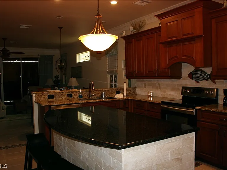 20719 Kaidon Ln — Photo 12