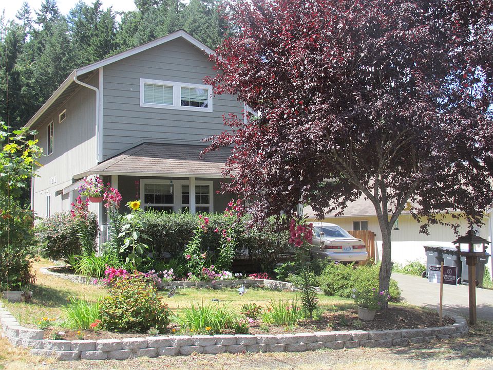 front exterior view 