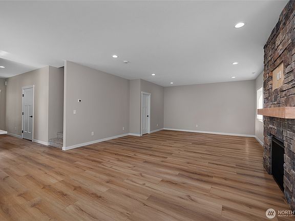 4th image of 13940 Brenda Lane SE