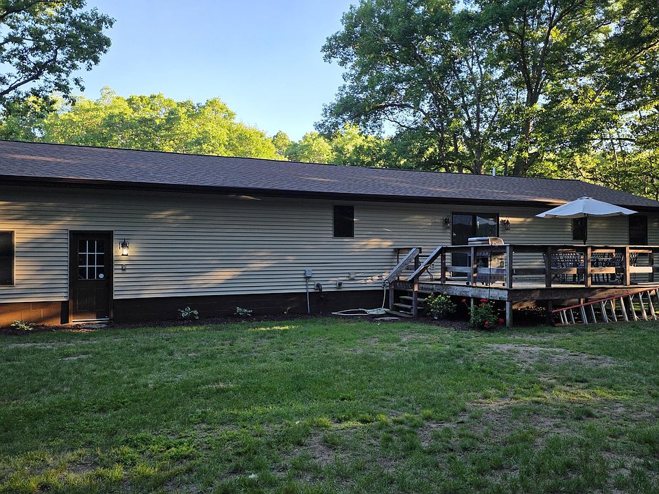 2nd image of 384 E Wilke Rd
