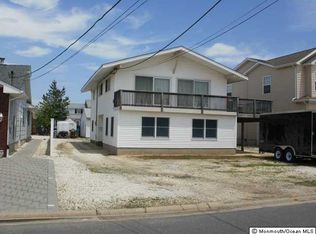 178 Pershing Blvd, Lavallette, NJ 08735